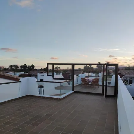 Illusion By Golf Club *