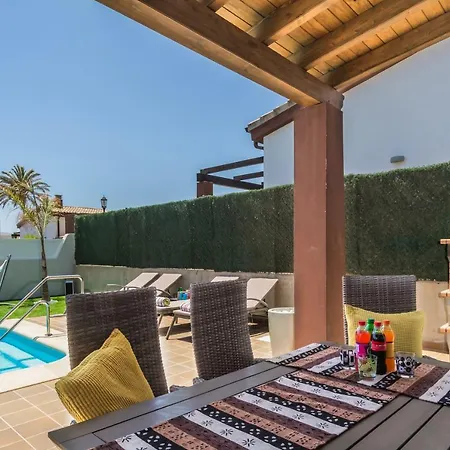 Villa Illusion